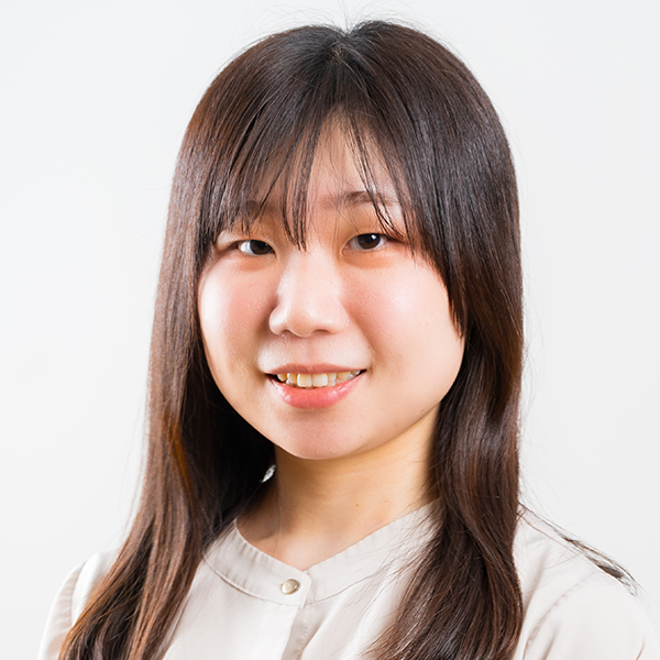 荒木陽華の宣材写真